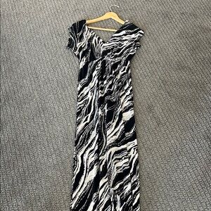 Soma Monochrome Swirl Maxi Dress